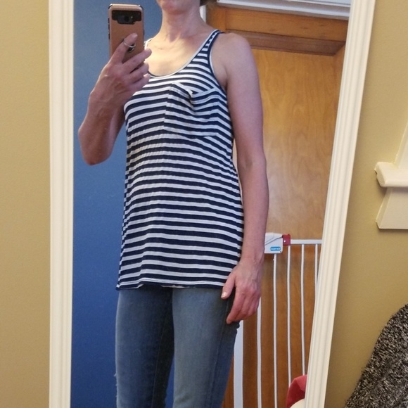 Super soft Kain Label pocket tank. OS - Picture 4 of 4